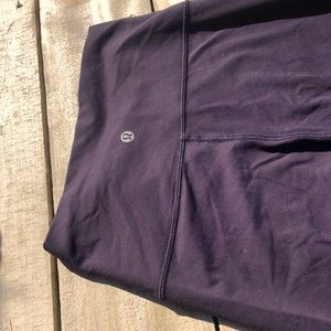 Lululemon high rise leggings size 6 navy